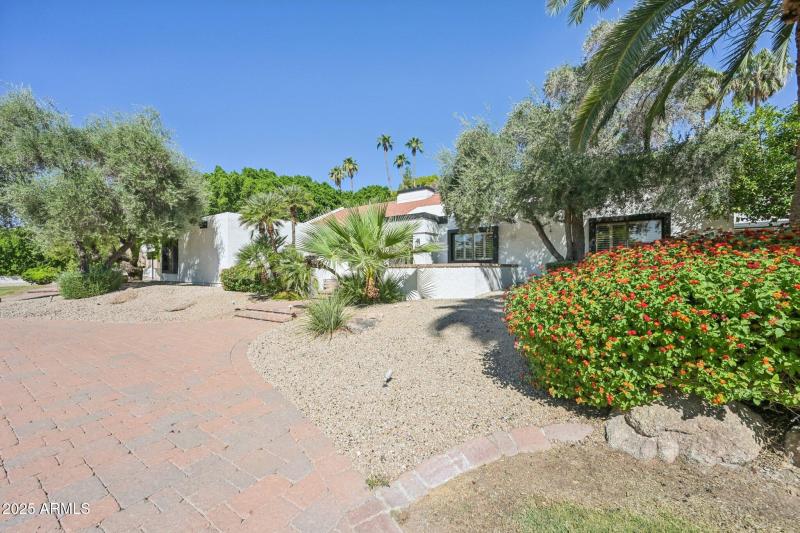 3-web-or-mls-E Cercado Ln-S0810-003