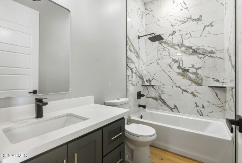 29-web-or-mls-415 S Robert Rd Tempe, AZ