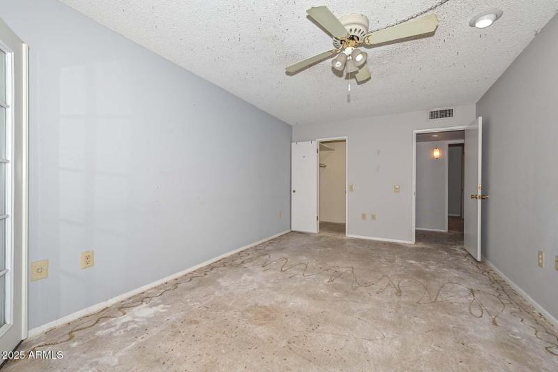 Primary Bedroom-Walk in Closet