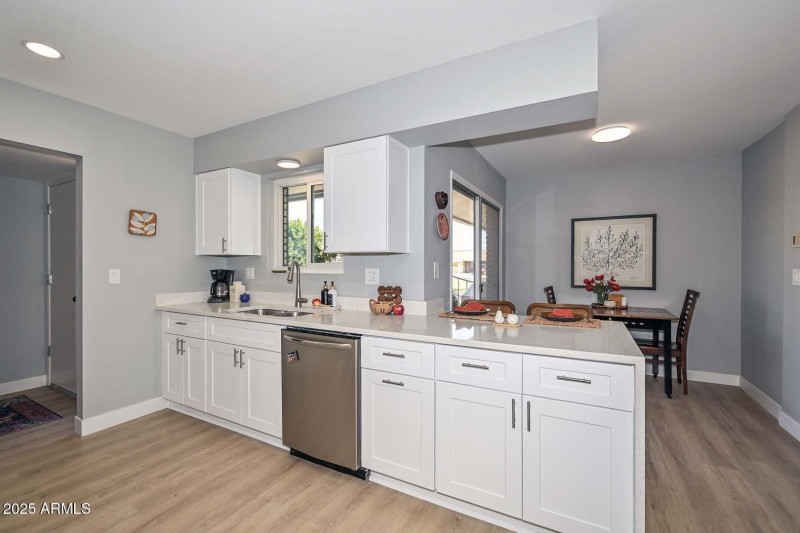 Kitchen-Breakfast Room