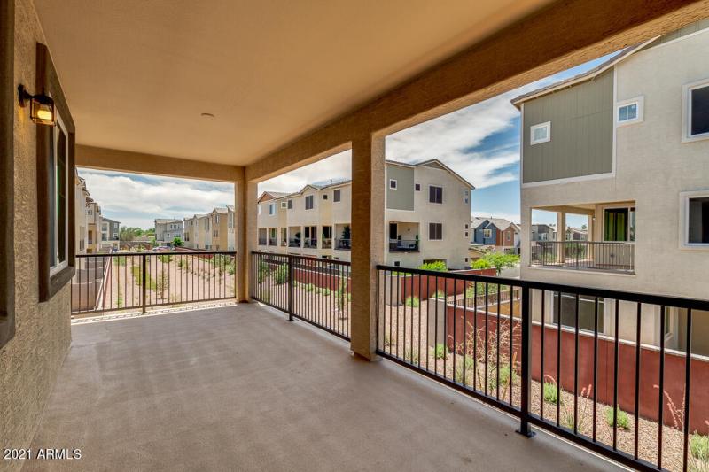 Wrap Around Patio - 2nd Floor