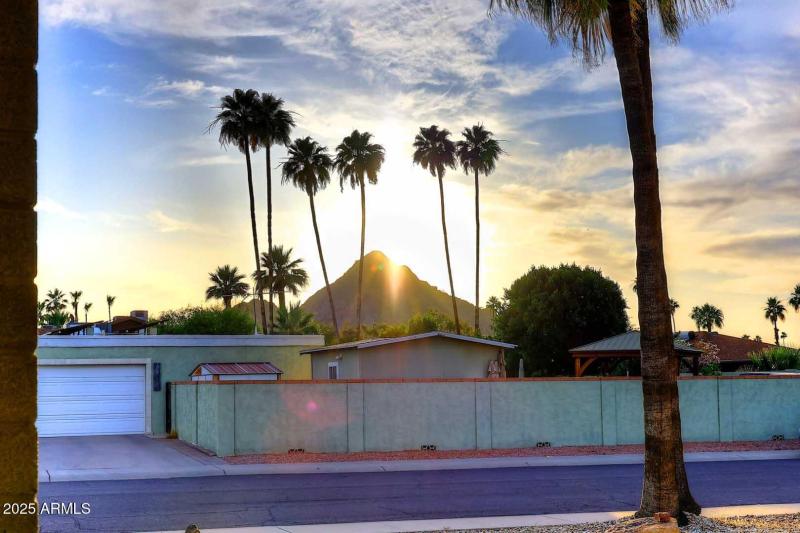 Front Porch-Sunset View