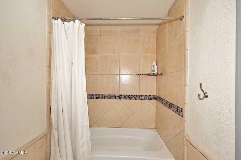 2nd Hall Bath-Tub