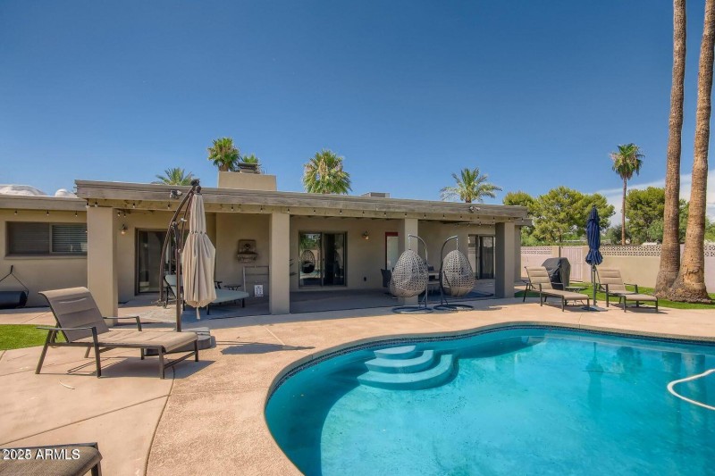 20220716182434432205000000-o