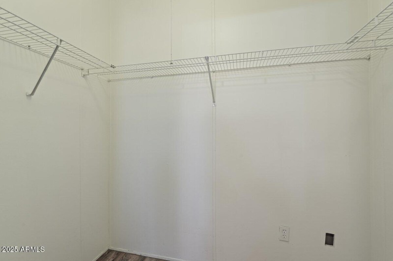Walk-in closet