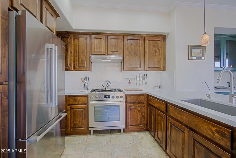 Kitchen 3