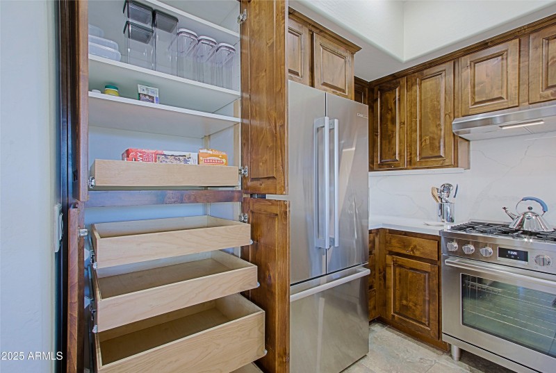 Kitchen 7