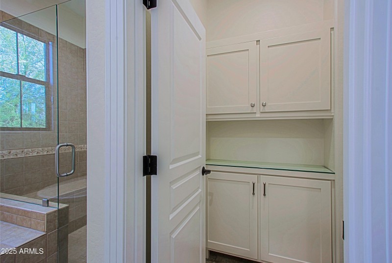 Master Bath 6
