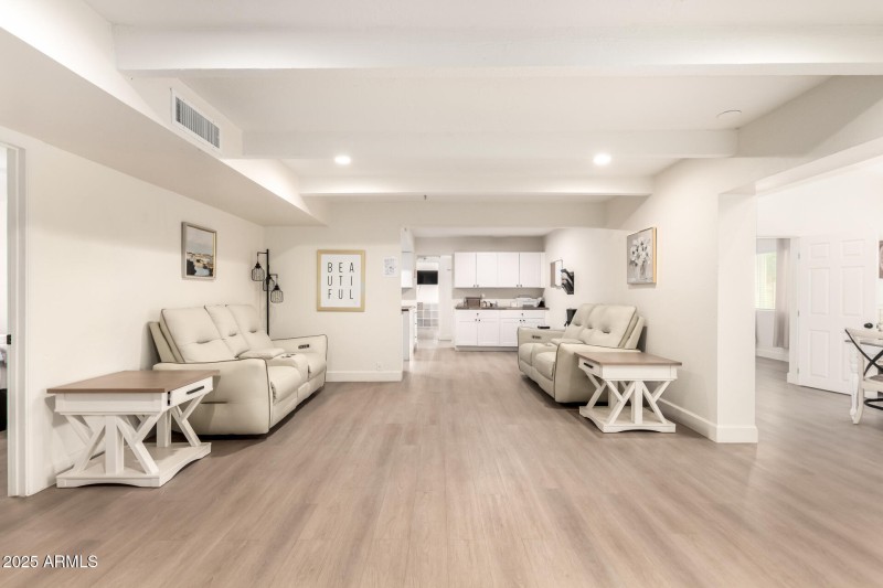 17 - Bloomfield 5529