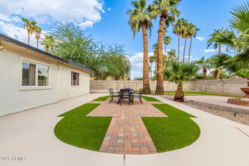 52 - Bloomfield 5529