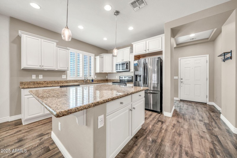 23624 W Harrison Dr-9