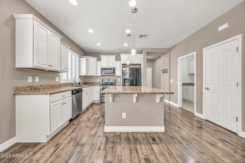 23624 W Harrison Dr-13