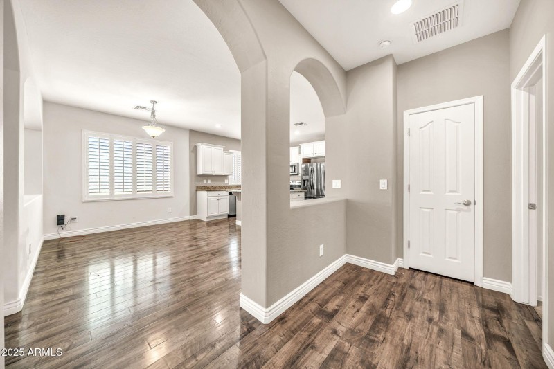 23624 W Harrison Dr-25