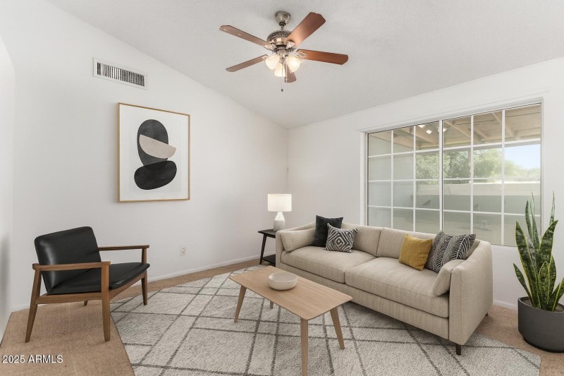 C8EB3C16-E7F6-4555-A433-BE9CDBA30080