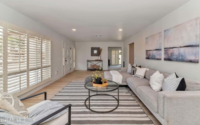 20210505131659860950000000-o