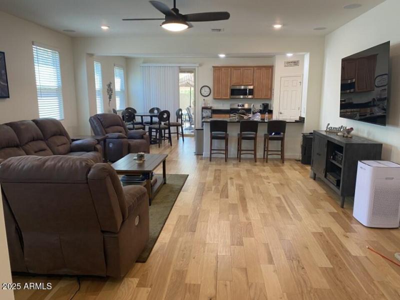 f586f5e6-0779-4d60-a2a3-38b4e68f2af9