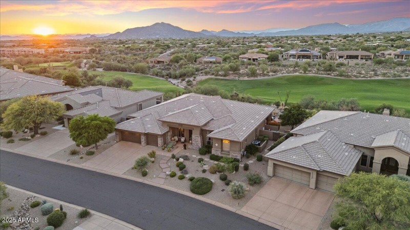 006-DJI_20251001181206_0459_D