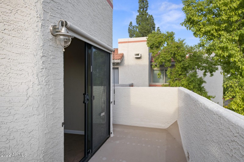 Br2 Patio2