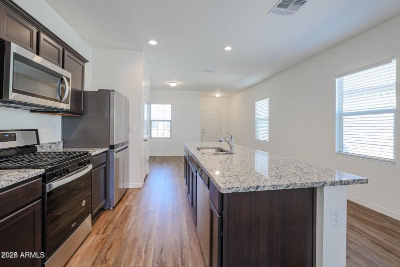 20220420232557668582000000-o