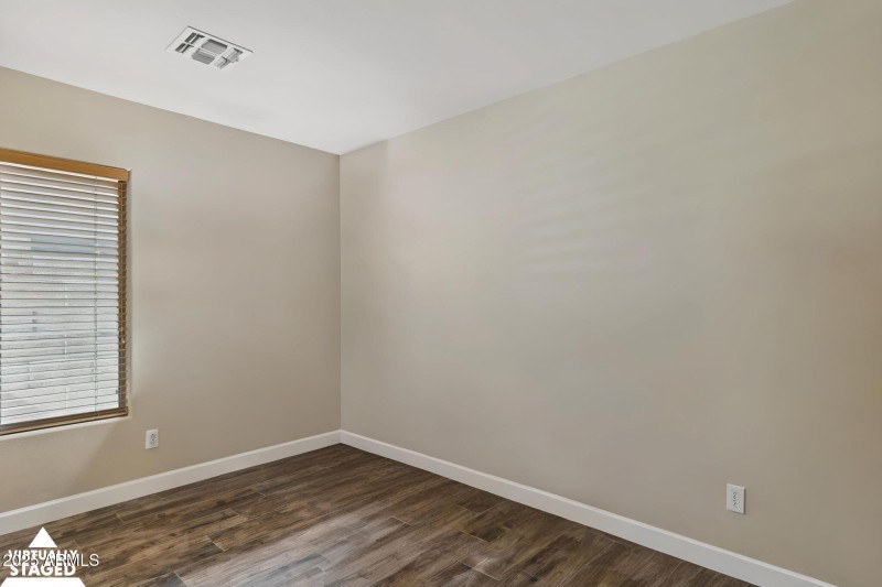 25-web-or-mls-23222-n-22nd-pl