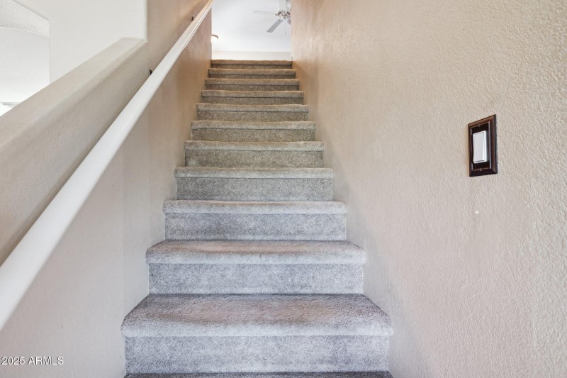 56-web-or-mls-23222-n-22nd-pl