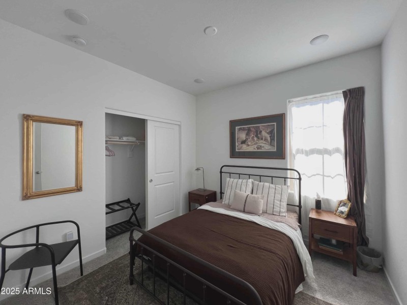 58f4cd12-33f0-4894-abec-9f1b85bfe7ea