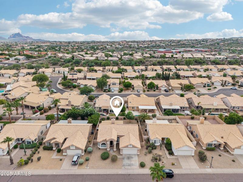 44-web-or-mls-E Glenpoint Dr-S0910-044