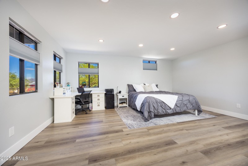 1302-coyotetrail_mls-12