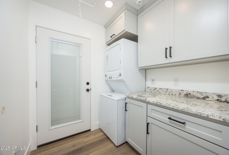 1302-coyotetrail_mls-39