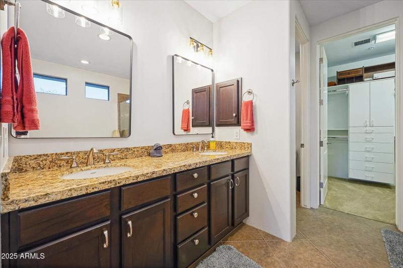 19-019-primary-bathroom