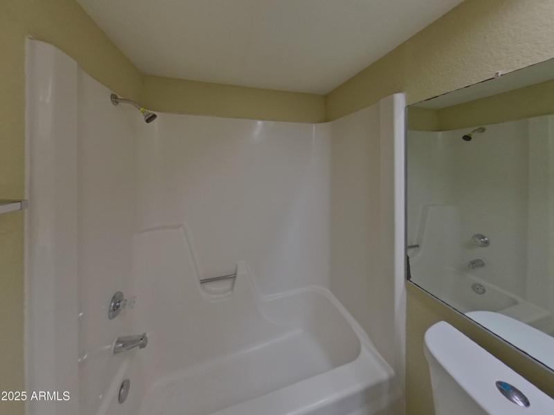 14_pc_DpDxzQhh76_VDmqIruEPA_layout_0