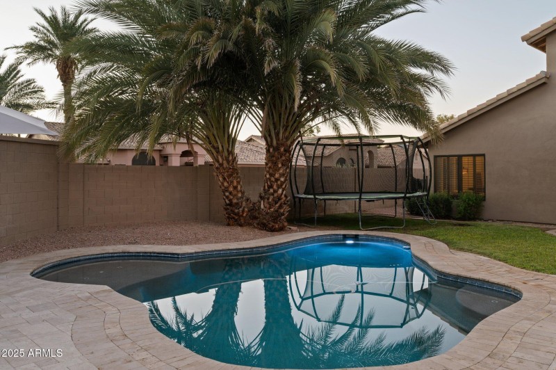 Pool Light Changes Colors