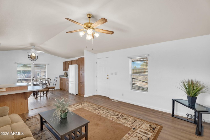 6-web-or-mls-747 Germann rd 109-10