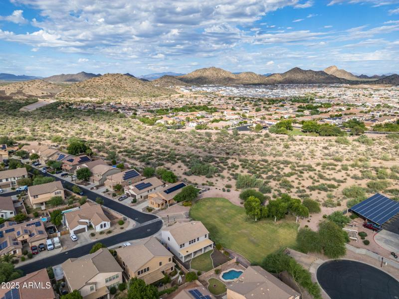 Mountain Views to the East