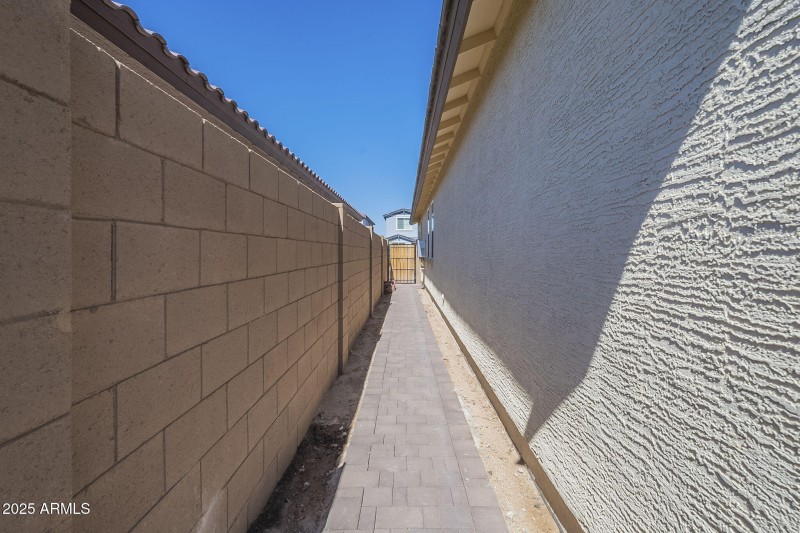 34-web-or-mls-Kendall-34