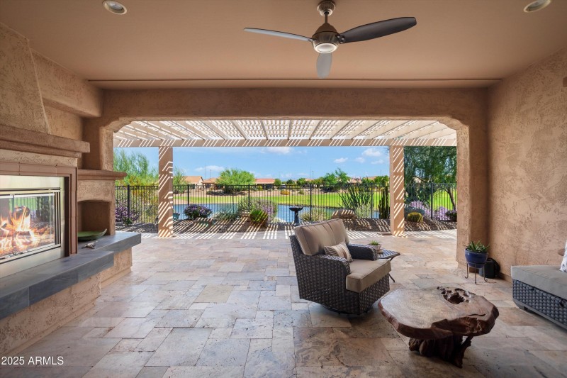 44-26534 W Abraham Ln