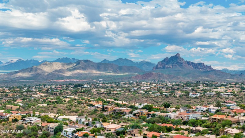 123 El Lago