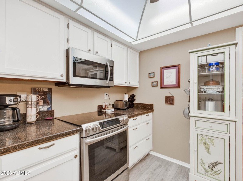 24_18207_N_136th24_mls