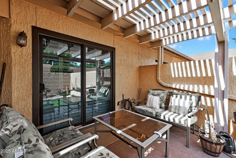 42_18207_N_136th42_mls