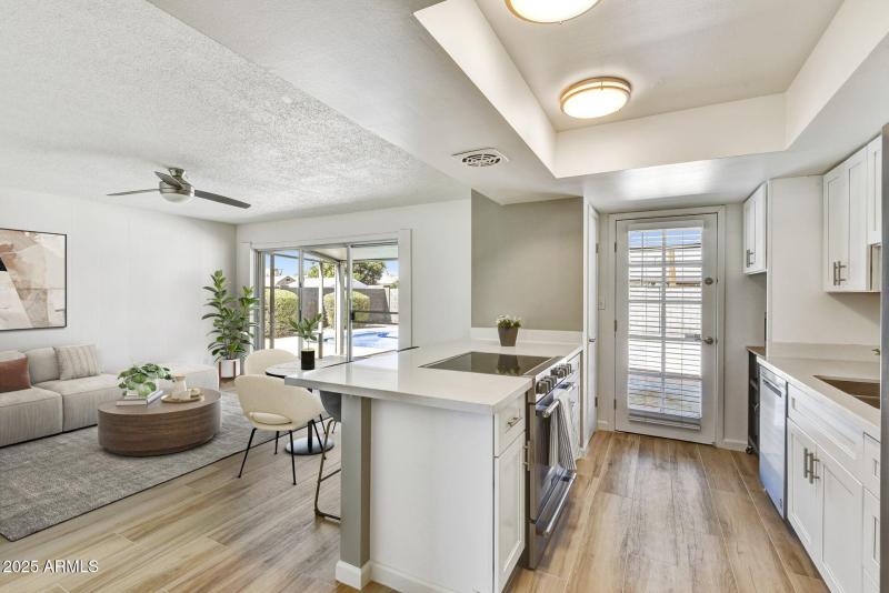 007_Kitchen to Family