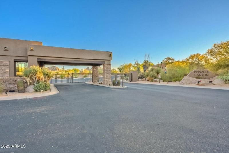 Pinnacle Canyon NORTH GatedEntry