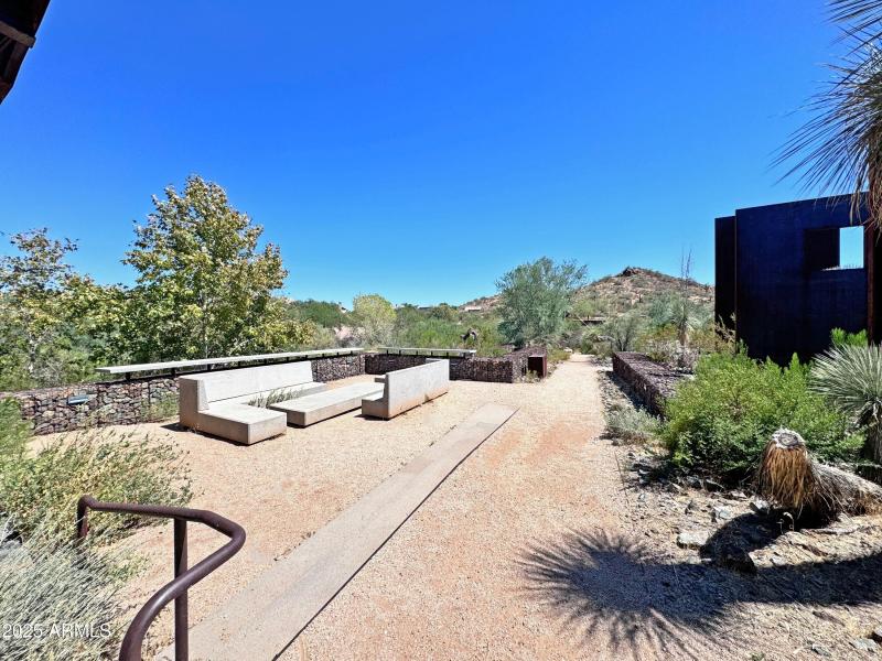 George Cavalliere Park, Alt View