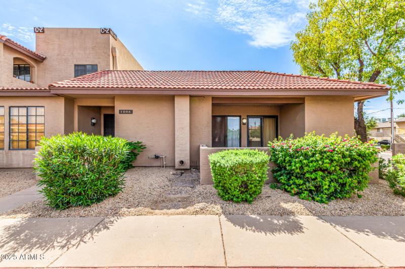 8625 E Belleview Pl #1006 End Unit