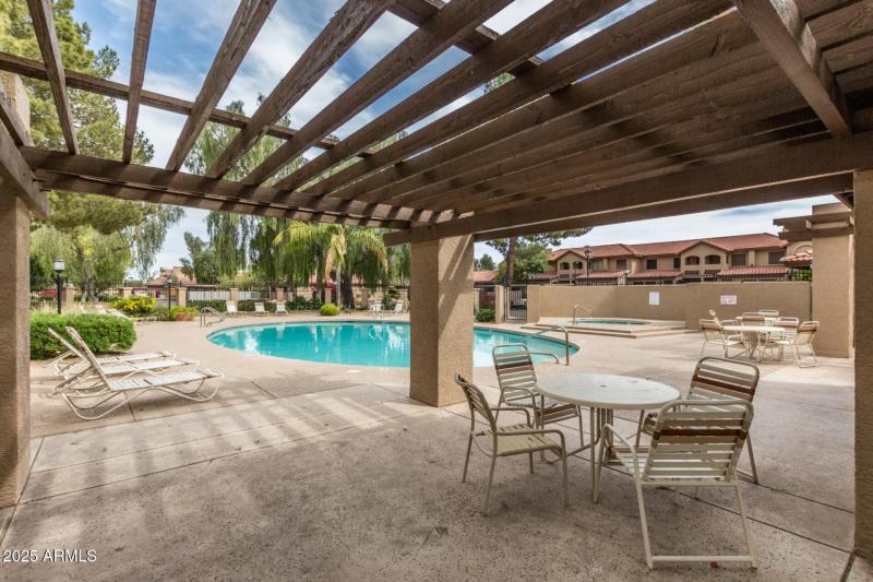 Community Pool & Spa