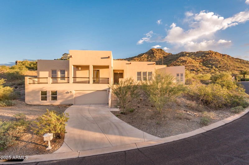 9219 N 16th Pl - MLS-1