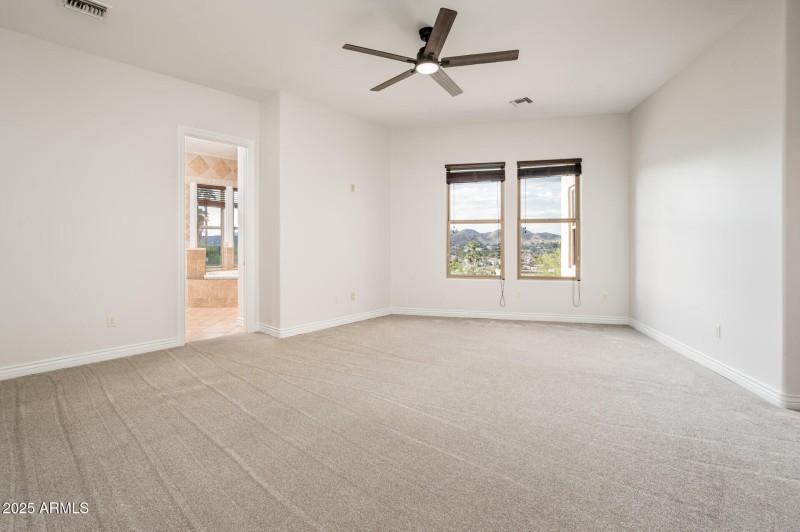 9219 N 16th Pl - MLS-26