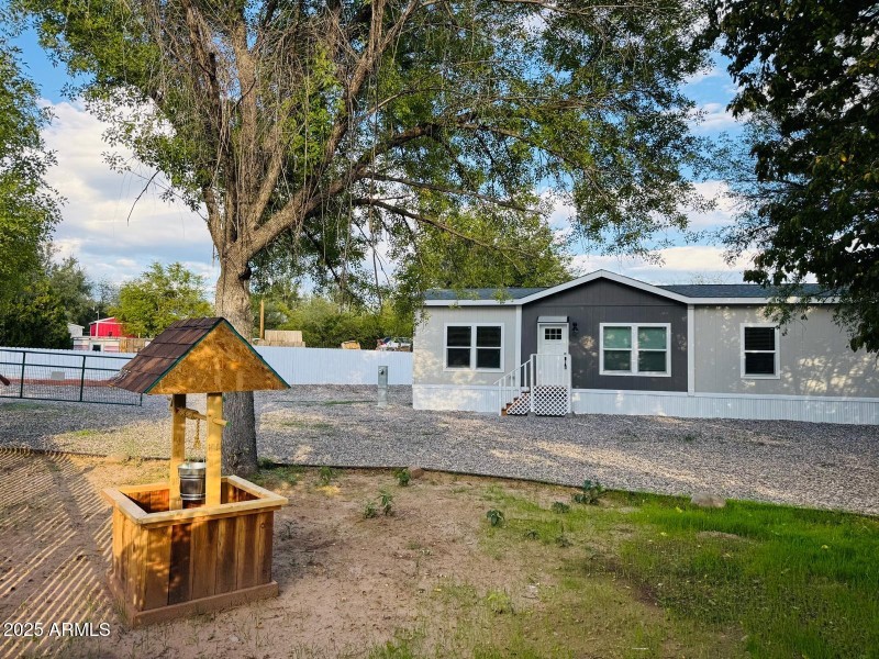 a963d103-a978-477e-91b1-73acf9e37e18