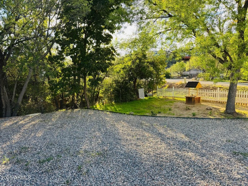 0e207e2a-8535-4769-a40c-b59a43198c93