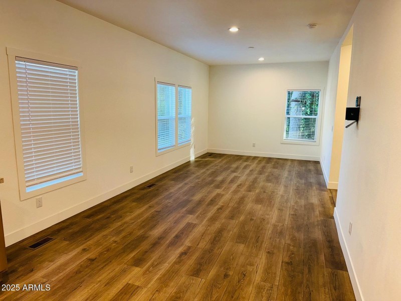 07bdc912-2476-4500-9560-aca0fb0b6a7c