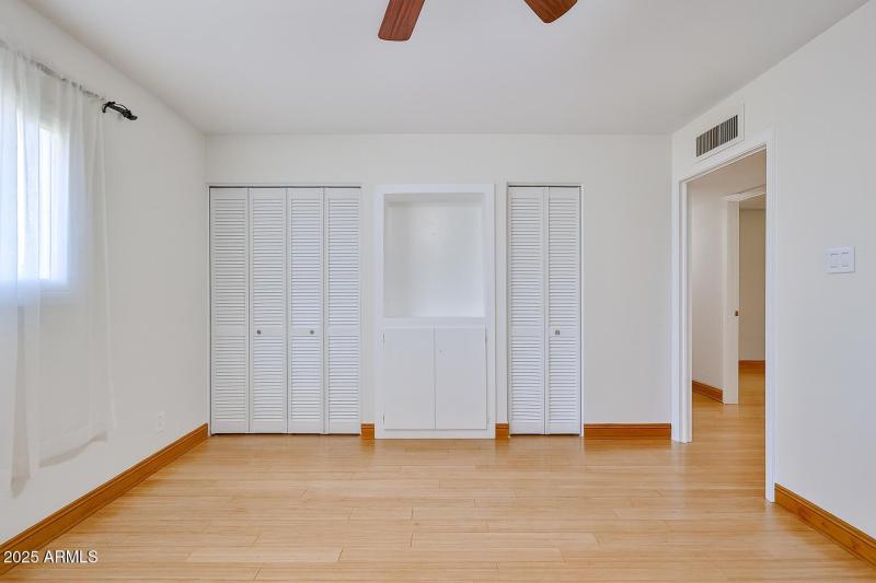 Bedroom 04